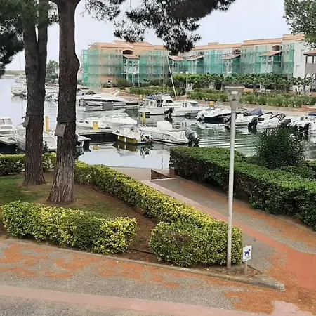 Au Coeur De La Marina, Appart Au 1er Etage - Vue Marina Apartment *