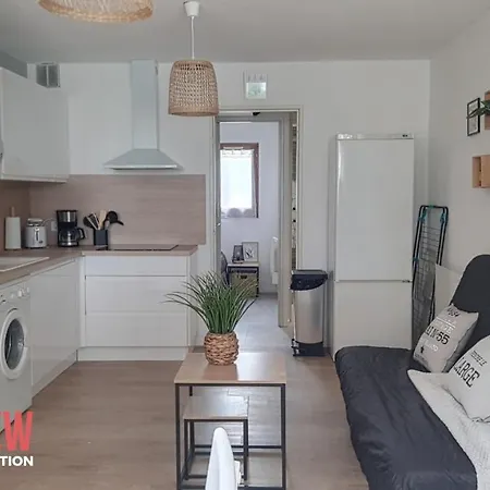 Au Coeur De La Marina, Appart Au 1er Etage - Vue Marina Apartment